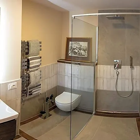 Al Casello Aparthotel 5*